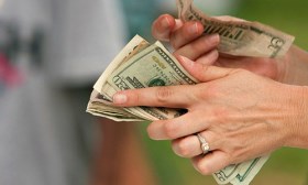 Đừng trở thành "Người nghèo bận rộn"